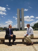 Pellegrino destaca avanços da política externa brasileira em entrevista à Al Jazeera