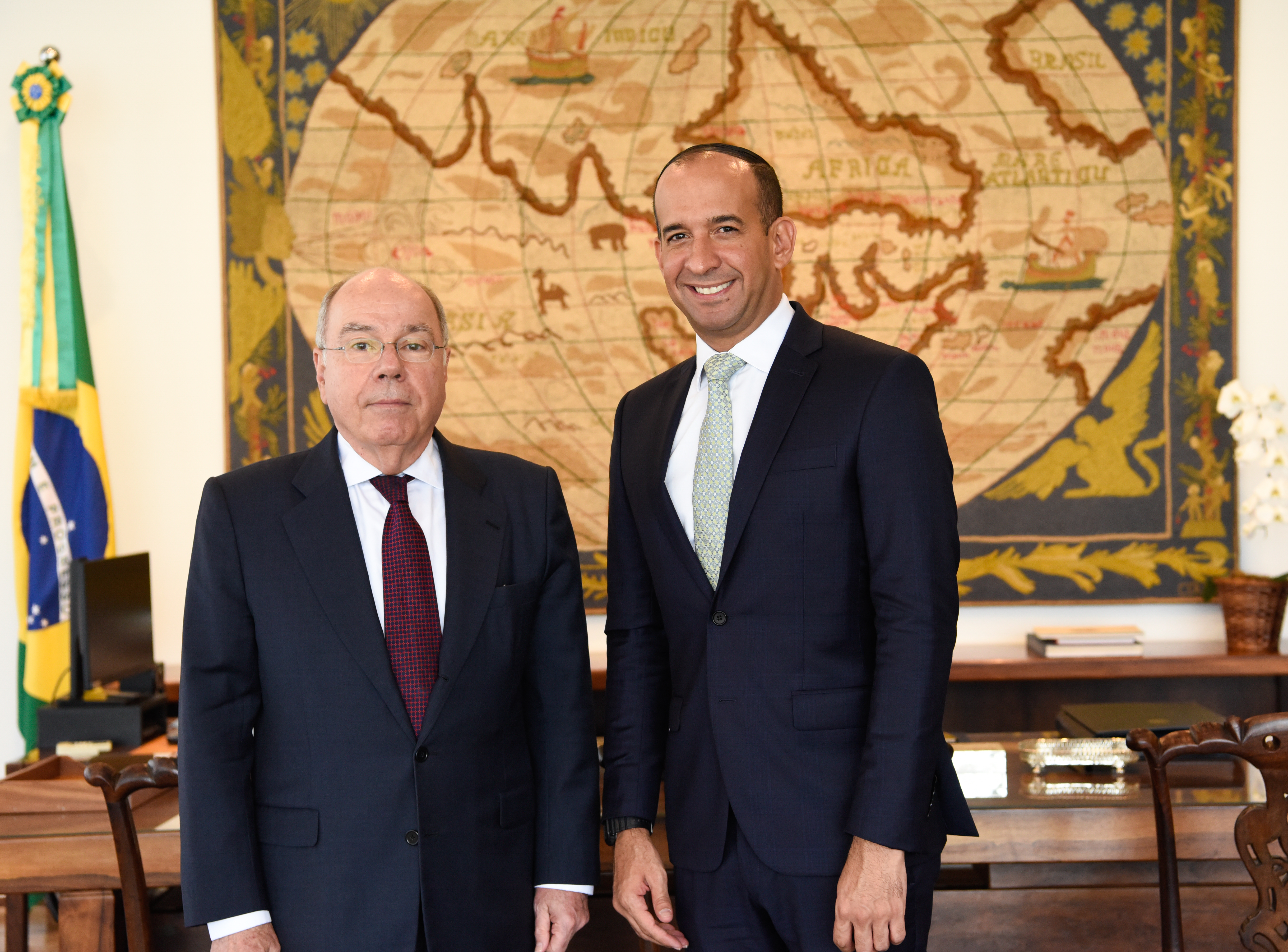 Presidente da CREDN discute Política Externa com chanceler