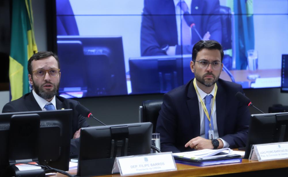 Presidente da CVM presta esclarecimentos sobre possível conflito de interesses 