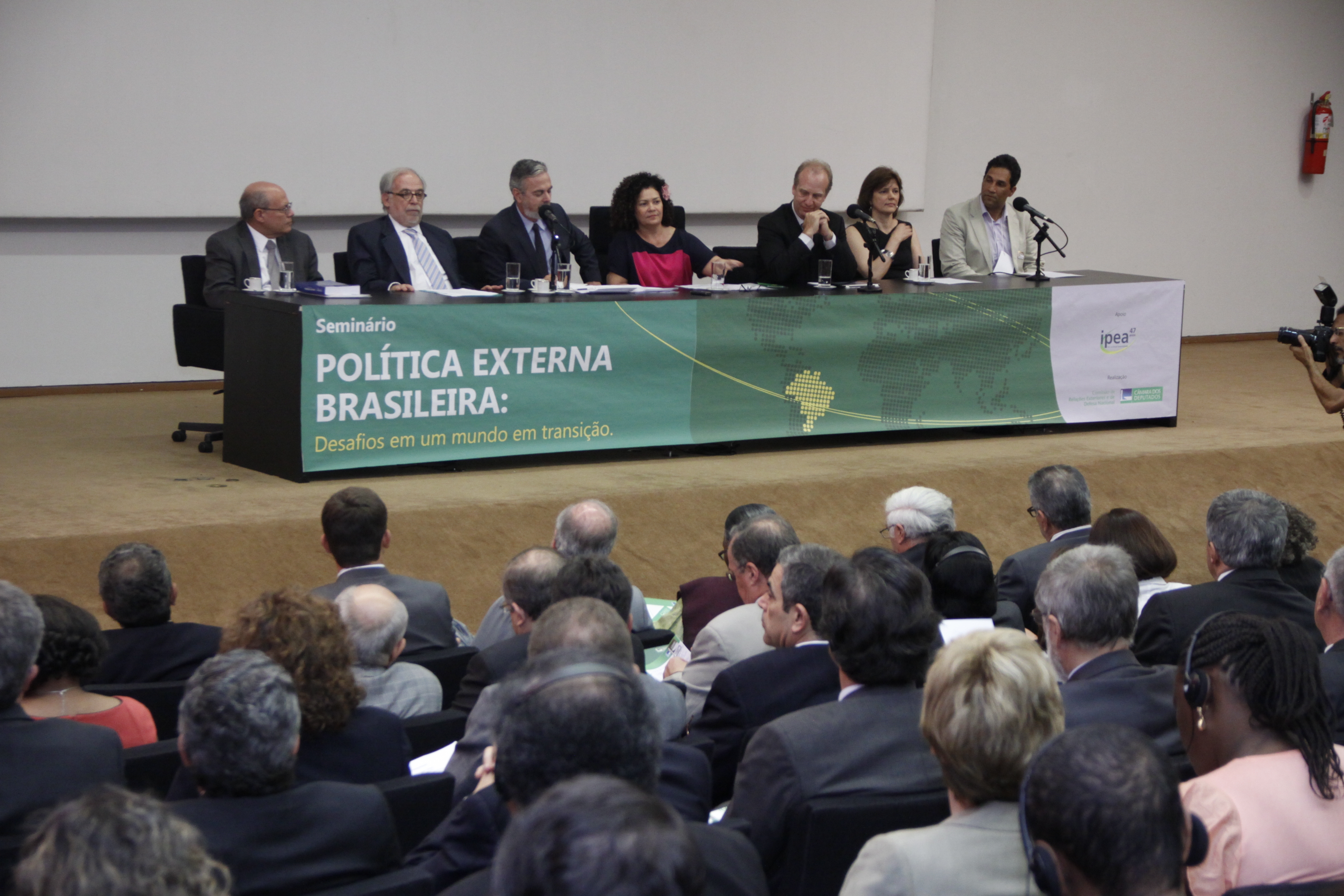 Seminário aprofunda discussões sobre os rumos da política externa brasileira