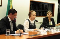 Tráfico de mulheres para a Espanha é tema de audiência pública