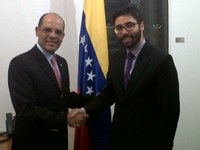 Vitor Paulo visita Embaixador da Venezuela