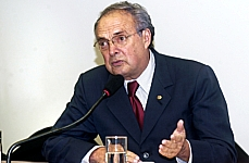 Presidente da CSPCCO, Deputado José Militão