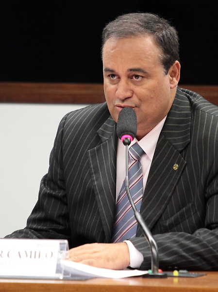 Comissão aprova pensão para dependentes de militar licenciado ou excluído