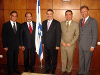 Parlamentares da Comissão de Segurança se reúnem com o embaixador de Israel 