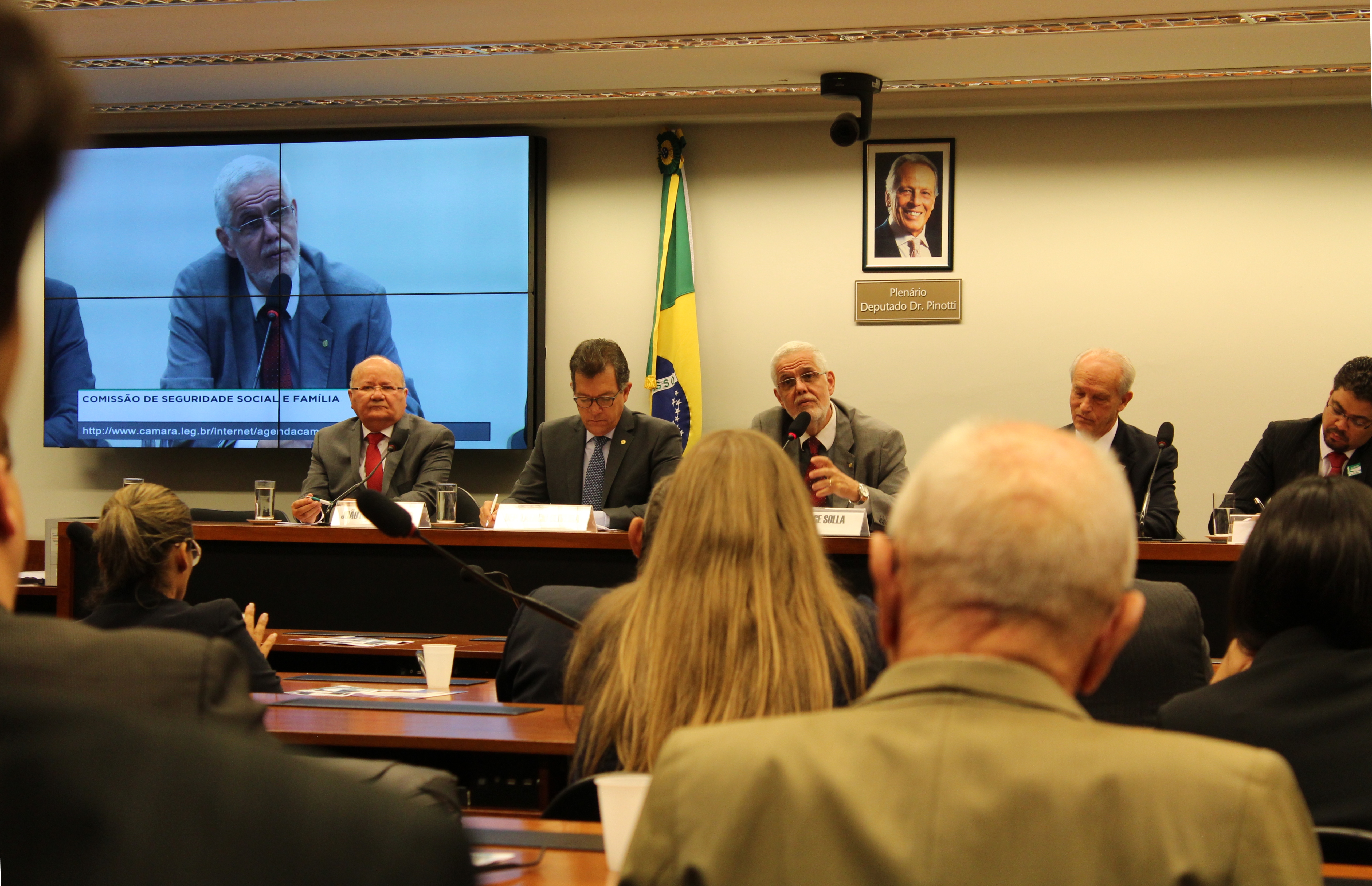 Audiência avalia fragmentação do ‘Sistema S’ para criar setor próprio da Saúde