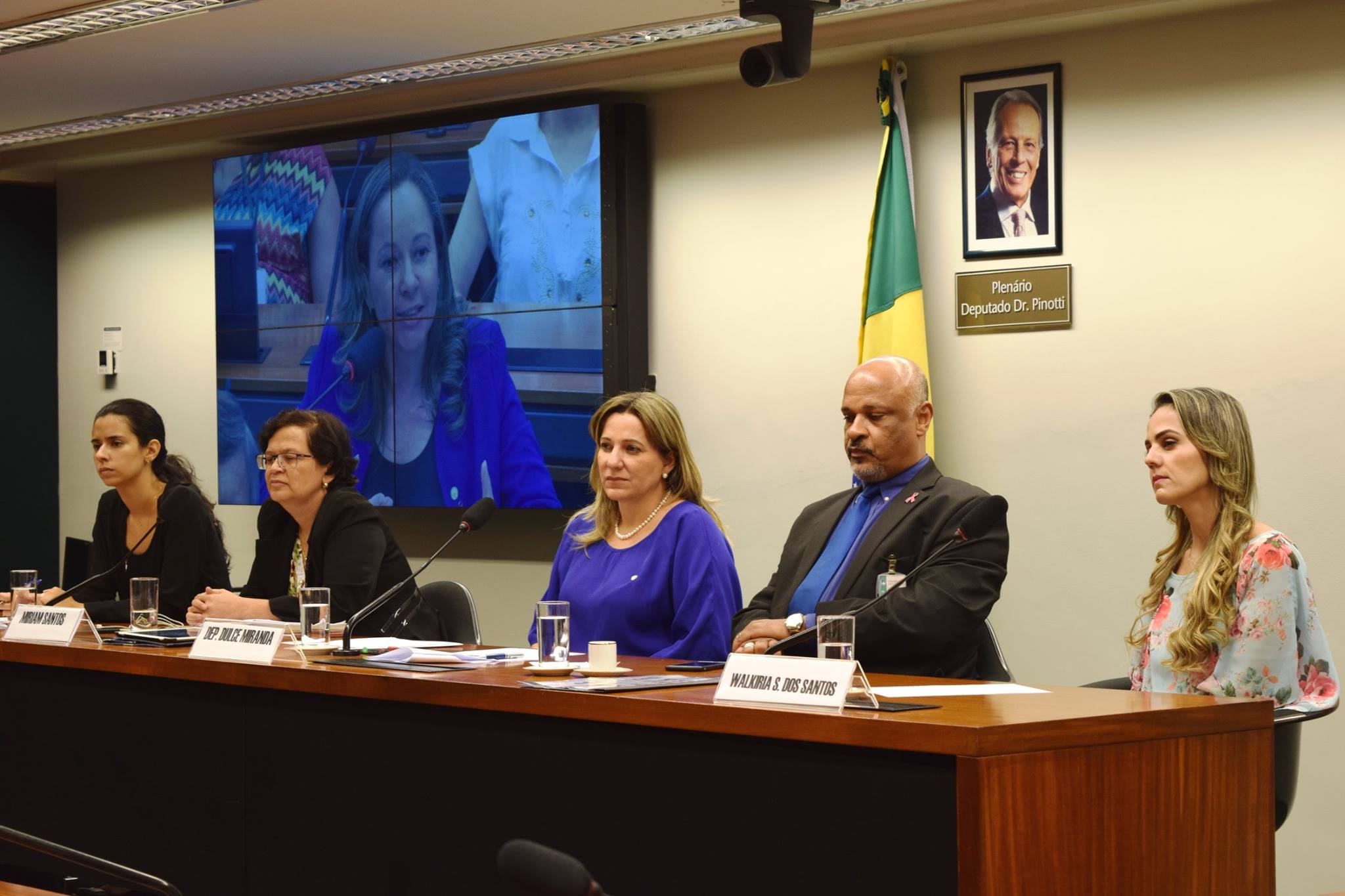 Convidadas querem que a proposta de dia do aleitamento seja estendida para uma semana