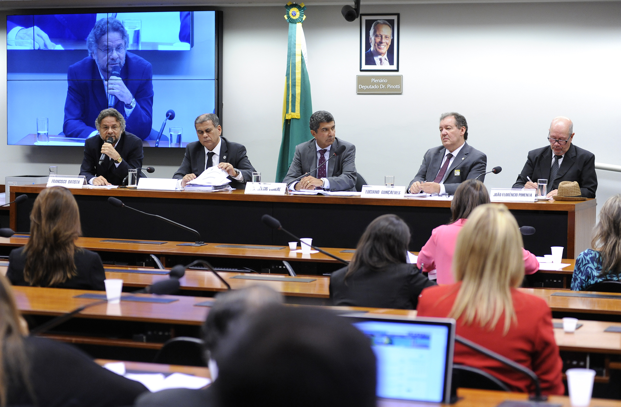 Emenda da Seguridade pode garantir recursos para o Farmácia Popular, diz Ministério