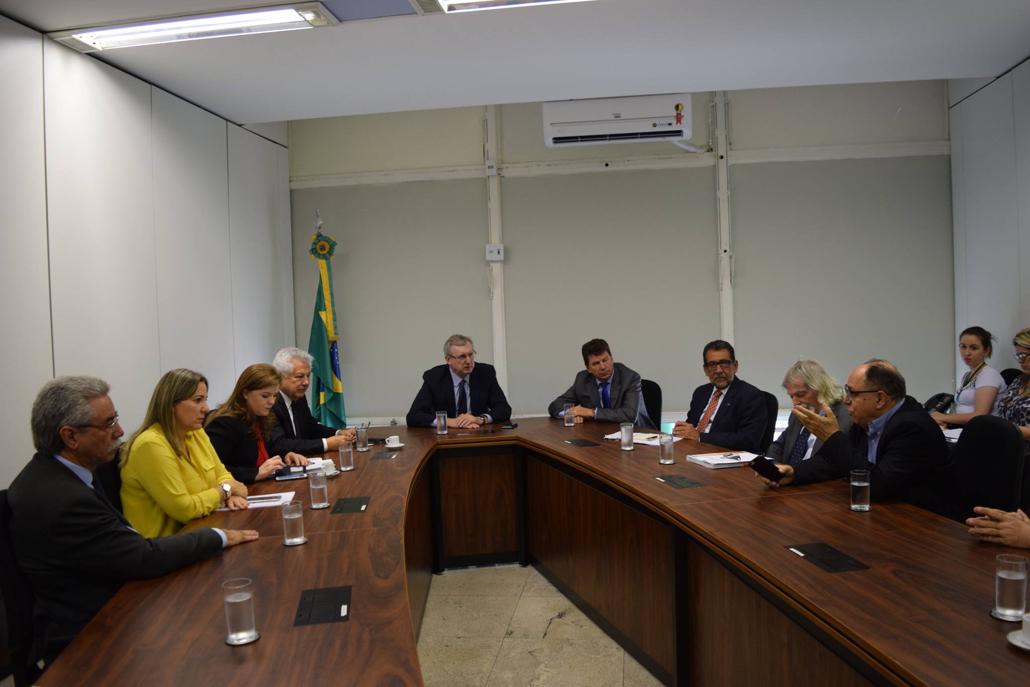 Ministro da Ciência e Tecnologia e Inovação discute uso da Fosfoetanolamina como Suplemento Alimentar