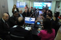 Ministro da Saúde se encontra com deputados para tratar de casos de microcefalia