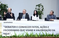  Novo conceito de família é questionado por palestrantes em Seminário de Valorização da Vida