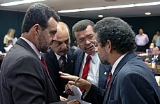 Dep. Daniel Almeida(PCdoB-BA), Dep. Roberto Santiago(PV-SP), Dep. FernandoNascimento (PT-PE) e Dep. Paulo Rocha (PT-PA)