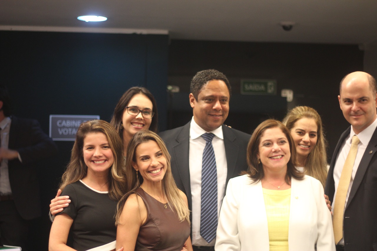 Acordo viabiliza aprovação de projeto que reorganiza a AGU