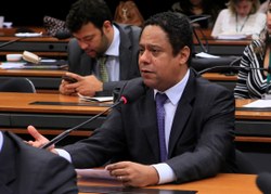 Deputados da Comissão de Trabalho aprovam medidas para combater à portaria que muda conceito de trabalho escravo