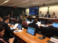 Ministros são convidados para comparecer à CTASP