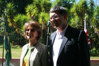 A presidente da CTD discursa na festa de comemora&ccedil;&atilde;o ao anivers&aacute;rio da Rainha