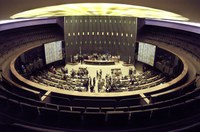 Câmara aprova regras para licitações da Copa, mas texto ainda pode mudar