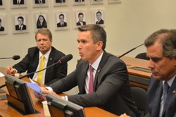 Comissão aprova parecer sobre restituição de impostos a turistas estrangeiros