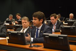 Comissão de Turismo aprova requerimentos de audiências públicas sobre Investe Turismo e Reserva Biológica de Tinguá 