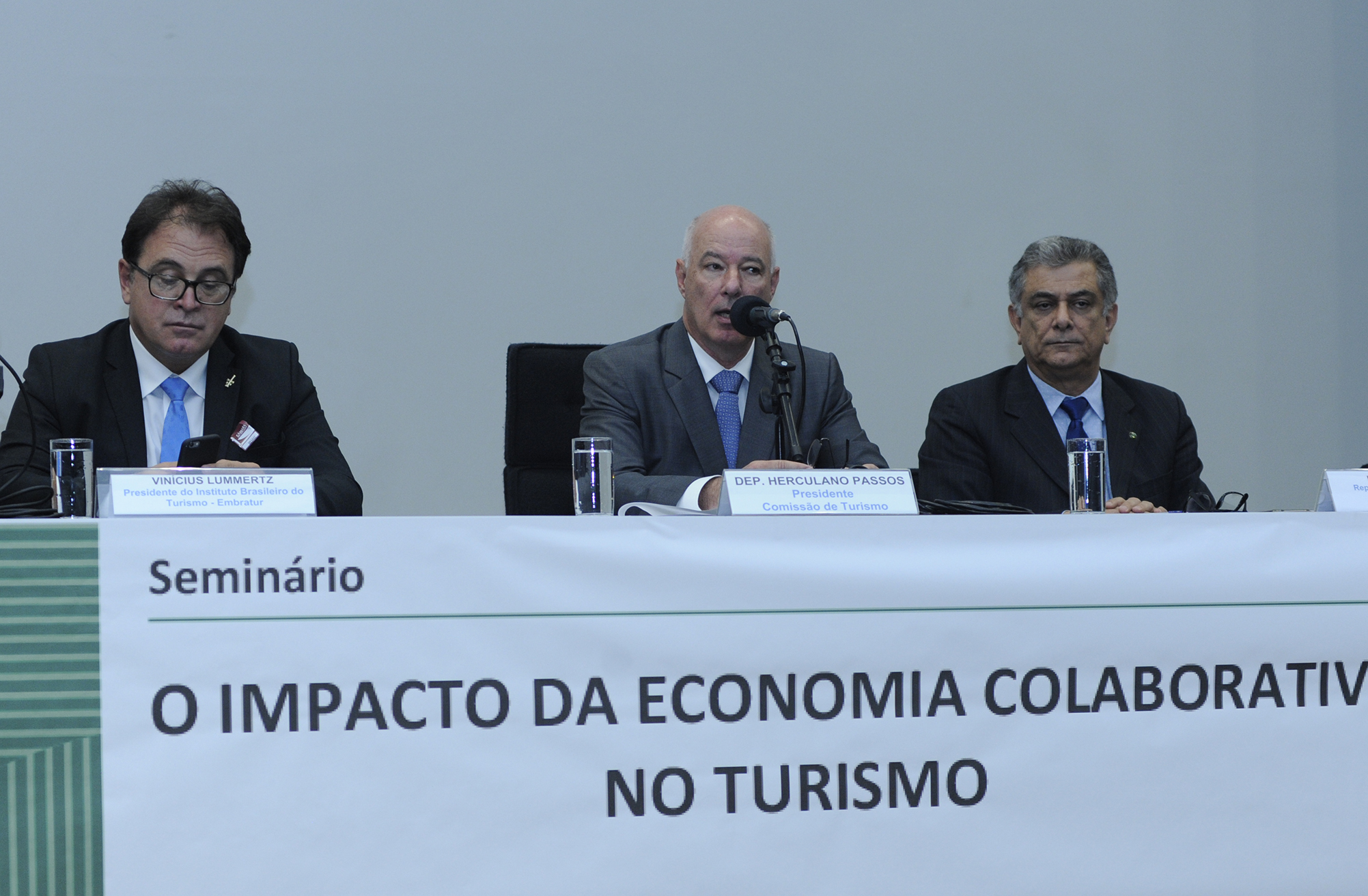 Comissão de turismo debate os impactos da economia colaborativa