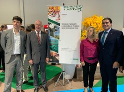 Comissão de Turismo participa do CONOTEL e realiza seminário  