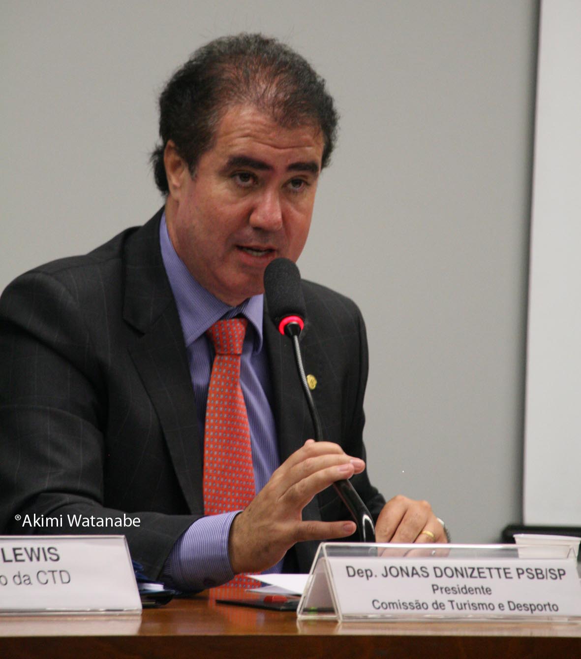 CTD pode ir ao Rio apurar denúncia de tráfico de influência da Fifa