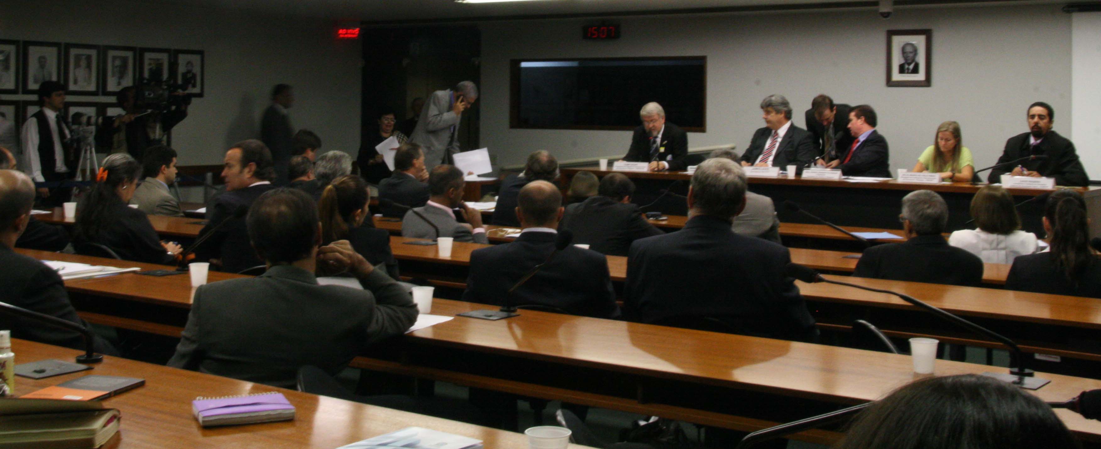 Educação Física: profissionais querem valorização 