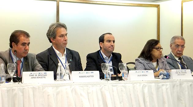 Hoteleiros querem incentivos fiscais para o setor