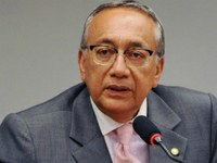 Ministro do Turismo na CTD nesta quarta-feira