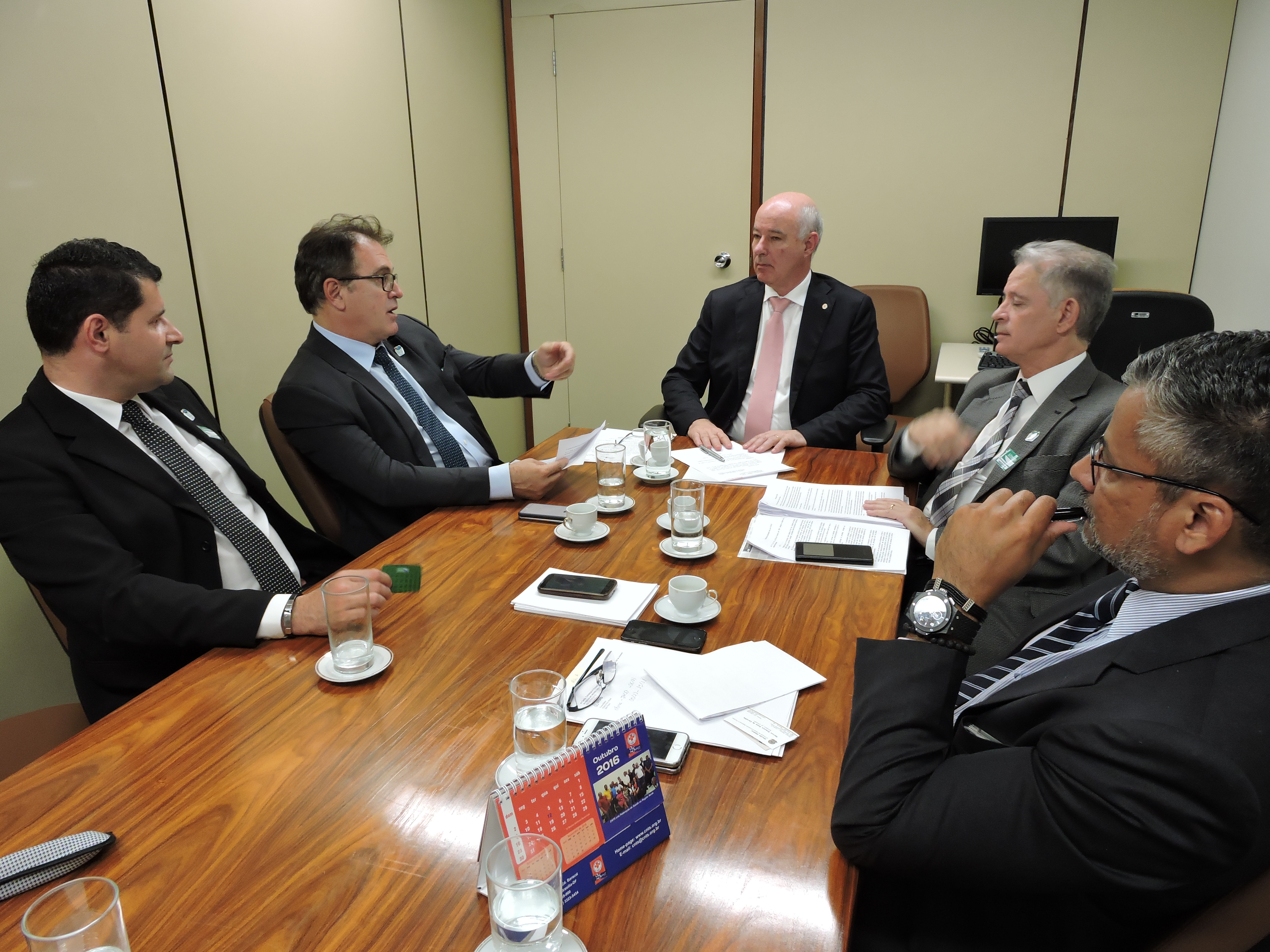 Parques temáticos e naturais estão na pauta da Comissão de Turismo