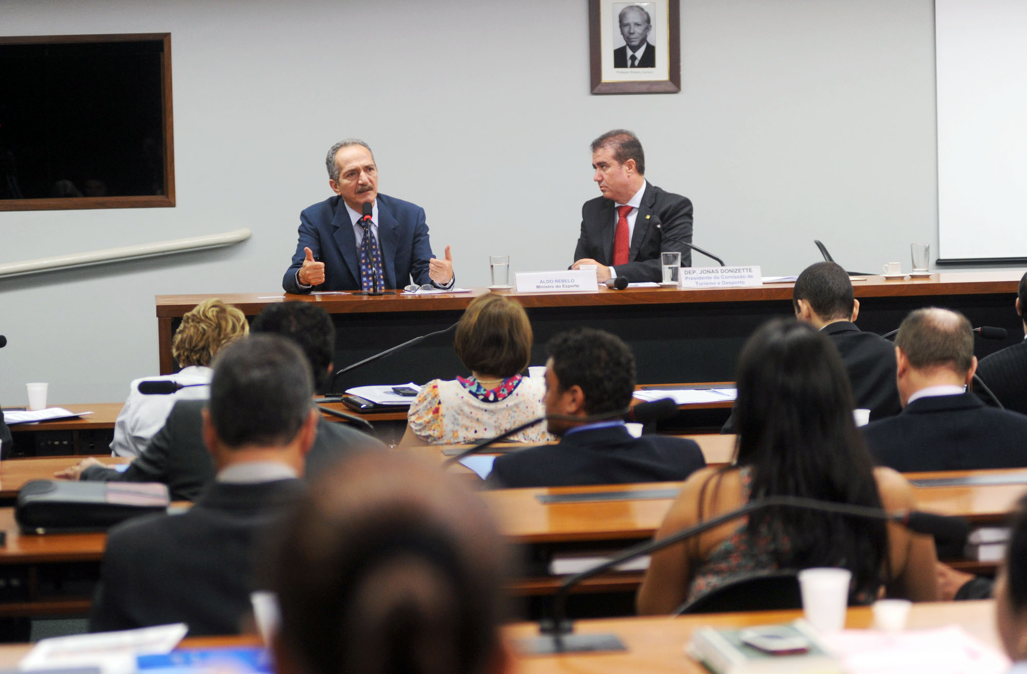 Rebelo quer institucionalização do esporte