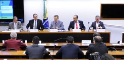 Audiência Pública na (CVT) discute efeitos do transporte por aplicativo no transporte público