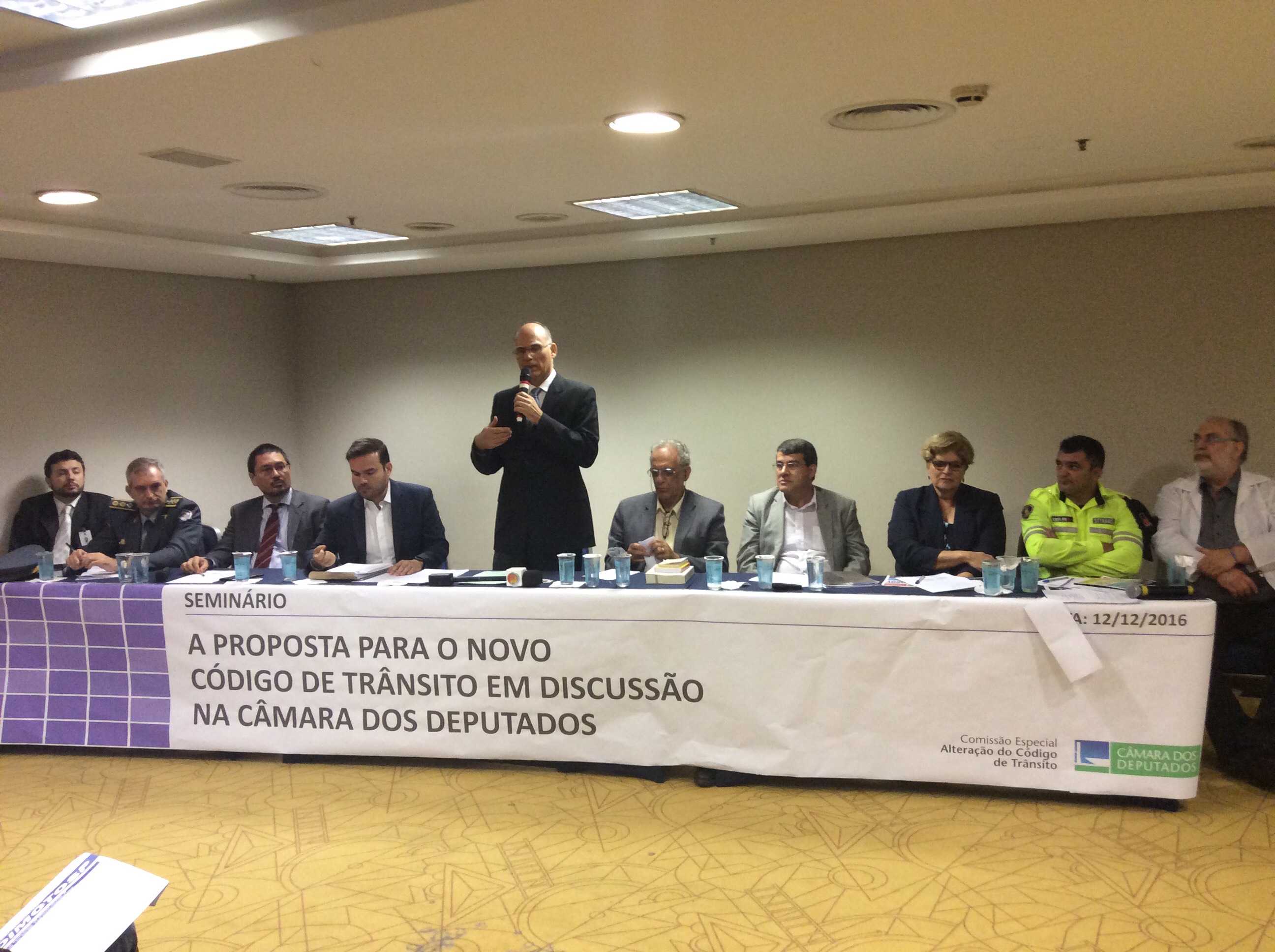 Seminário debate, em São Paulo, alterações no Código de Trânsito