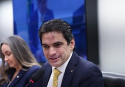 Comissão elege os cargos da Mesa e escolhe Relator