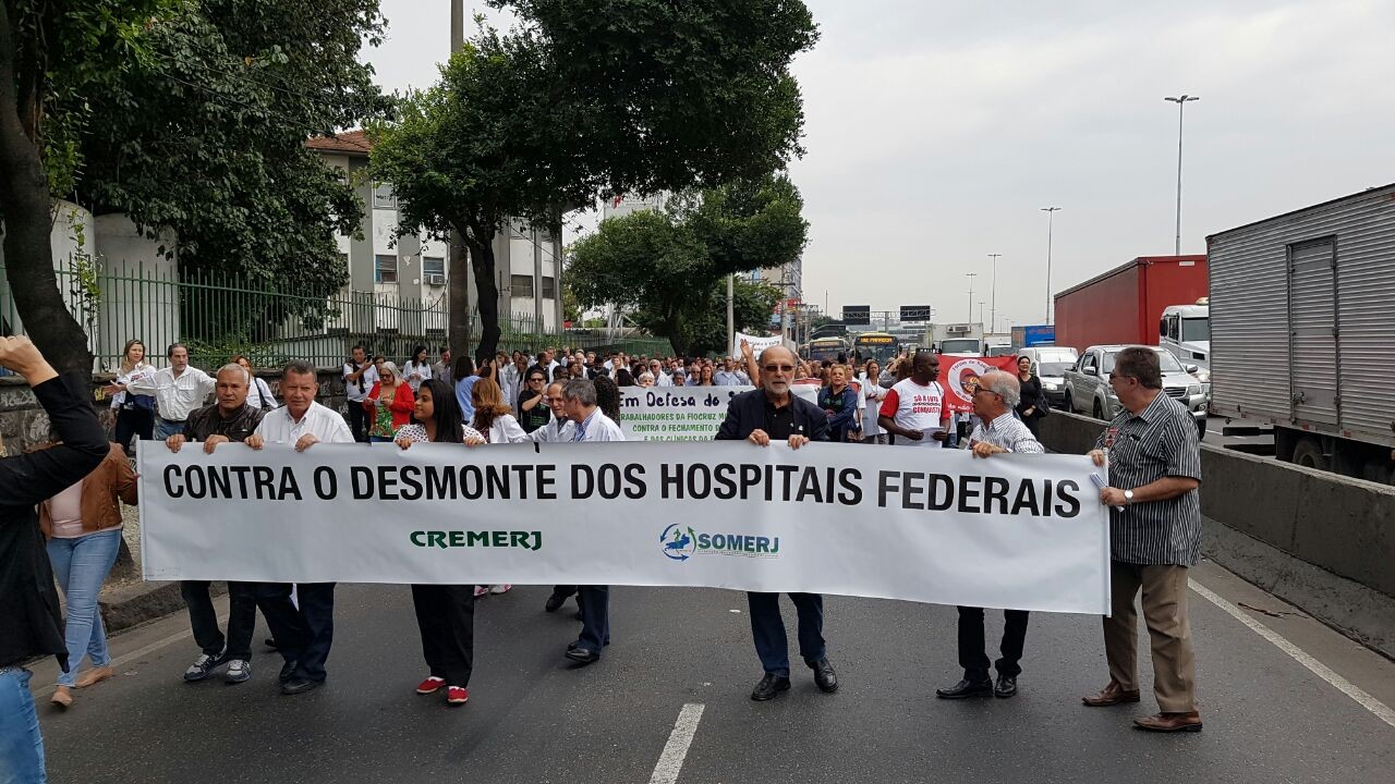 Juiz concede liminar para renovação de contratos nos hospitais