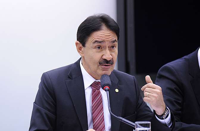 Deputados divergem sobre vazão dos canais de transposição do rio São Francisco