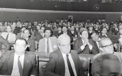 parlamentares_plenario