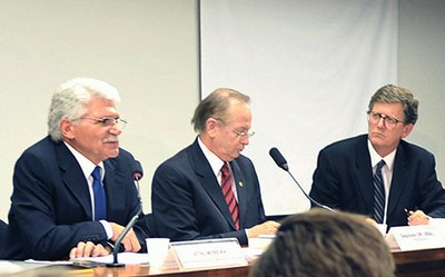 Visita parlamentares europeus