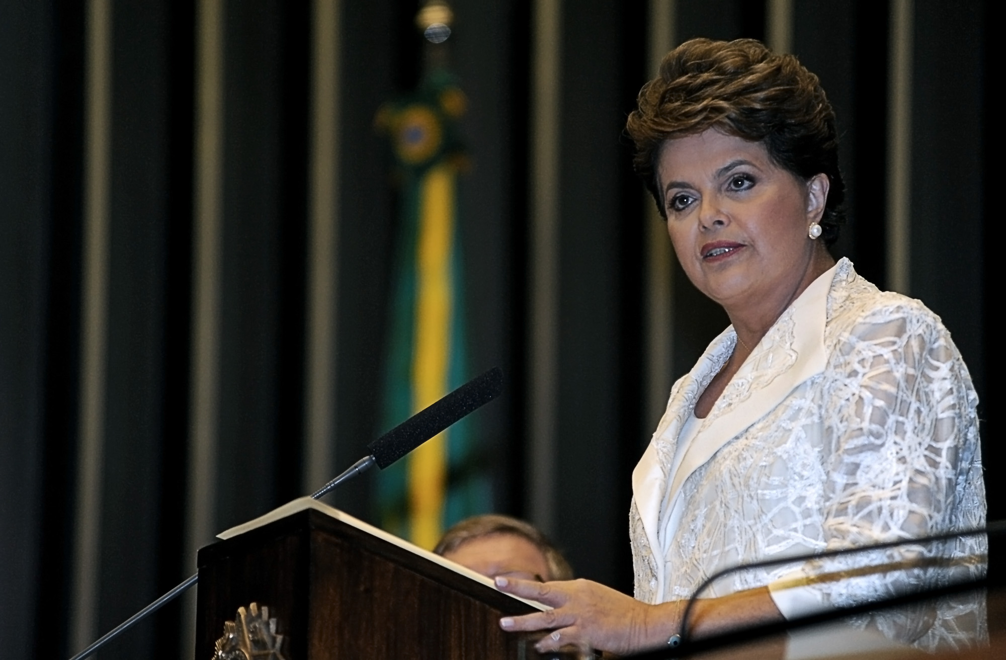  Presidente Dilma pide movilización popular por reformas