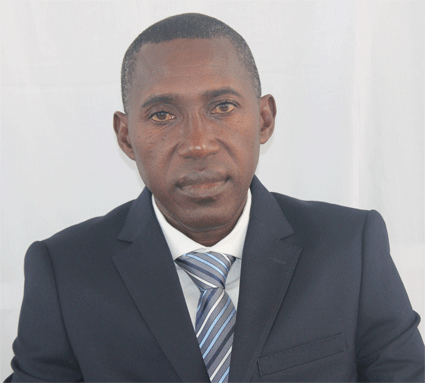 Silvestre Mendes (Secretário)