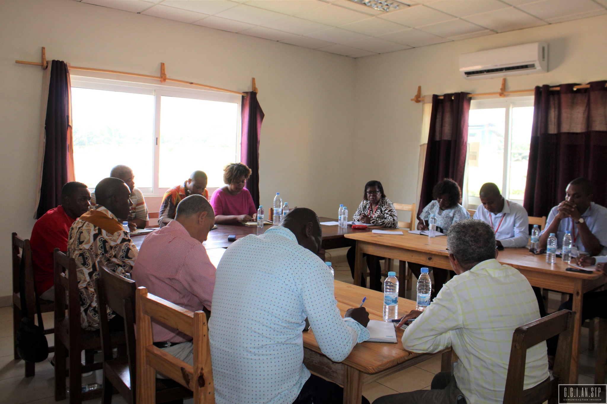 DEPUTADOS DA QUARTA COMISSÃO ESPECIALIZADA PERMANENTE REALIZAM VISITA AO DISTRITO DE CAUÉ.