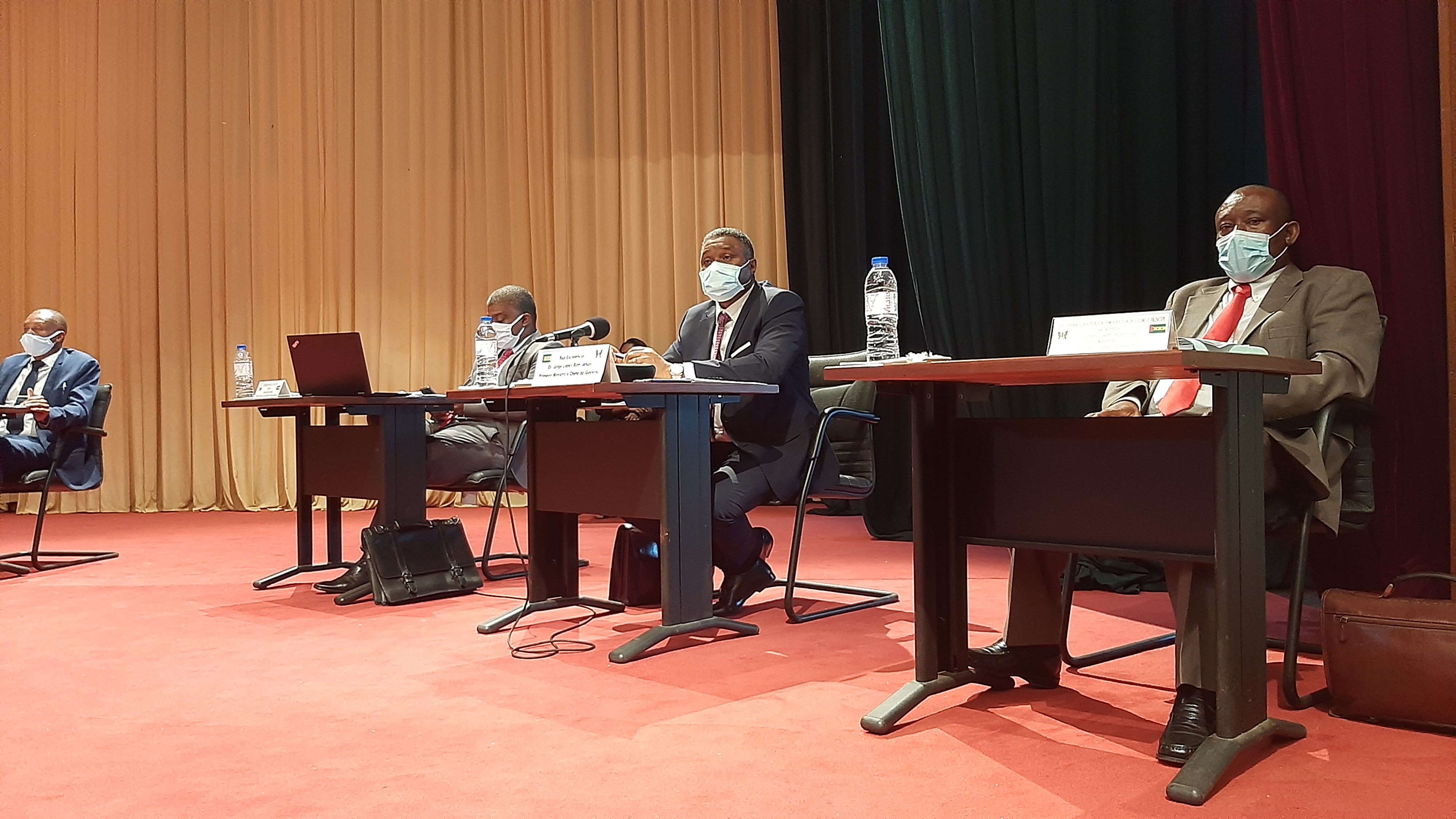 ASSEMBLEIA NACIONAL APROVA NA GENERALIDADE GOP E OGE RETIFICATIVOS DE 2020