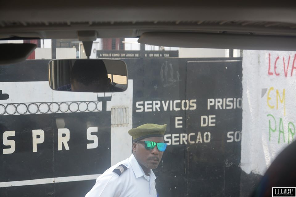 DEPUTADOS DA QUARTA E QUINTA COMISSÕES DA ASSEMBLEIA NACIONAL VISITAM A CADEIA CENTRAL