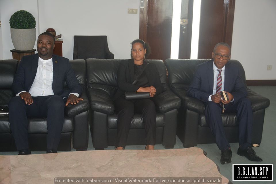 PRESIDENTE DELFIM NEVES RECEBE GRUPO NACIONAL DE PARLAMENTARES PARA ACÇÃO GLOBAL