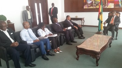 Entrega de Relatório da Conta do Estado