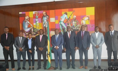  Presidente do Sindicato dos Funcionários da Polícia Judiciária, Alcino Costa Recebido pelo Presidente da Assembleia Nacional, Delfim Neves