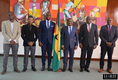  Delegação da União Nacional dos Escritores e Artistas Santomenses, dirigida pelo Secretário-Geral da União, Wildiley Barroca recebidos em audiência de Cortesia pelo Presidente da Assembleia Nacional, Delfim Neves 