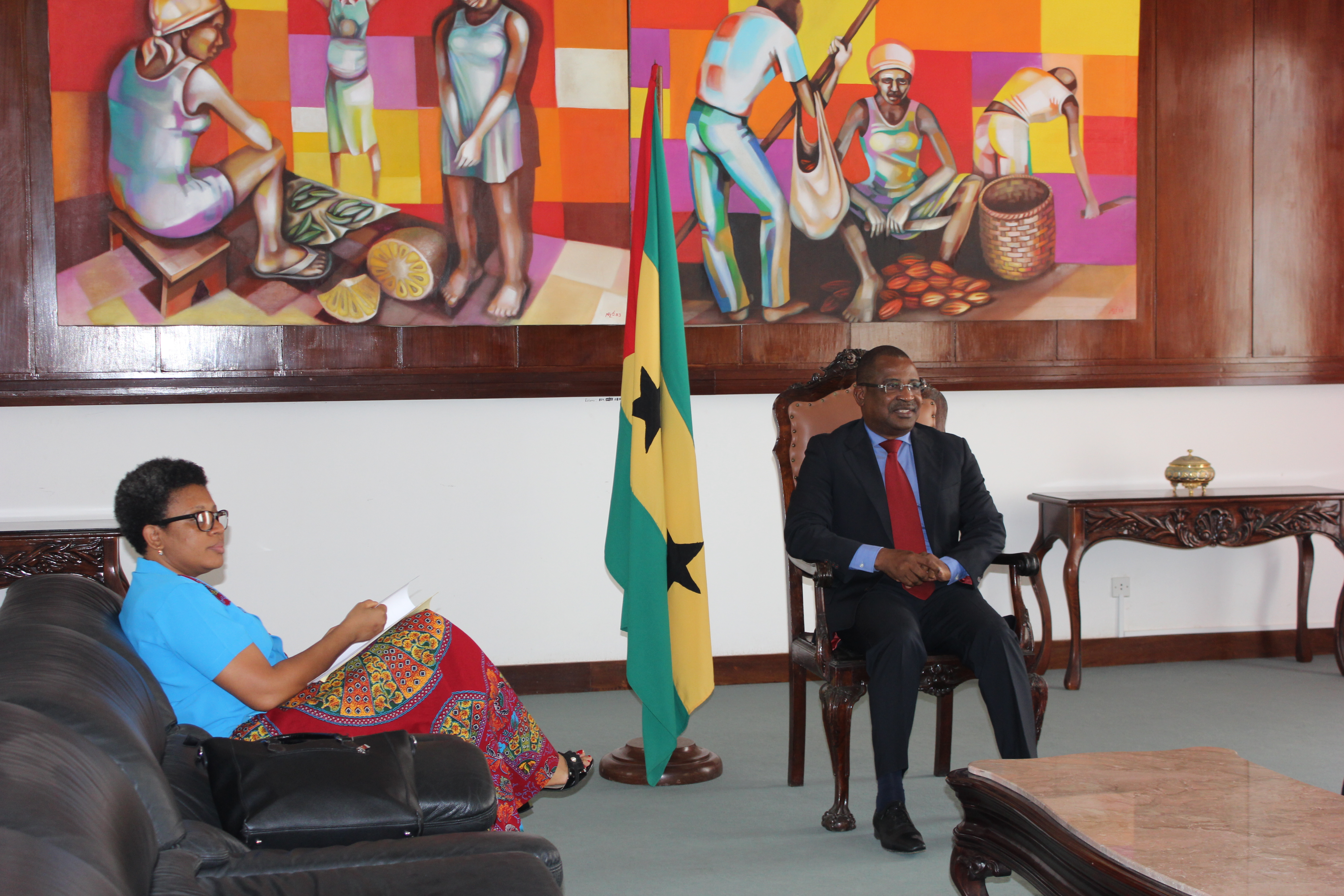 Audiência de Cortesia com a Embaixadora de São Tomé e Príncipe na República da Guiné-Equatorial
