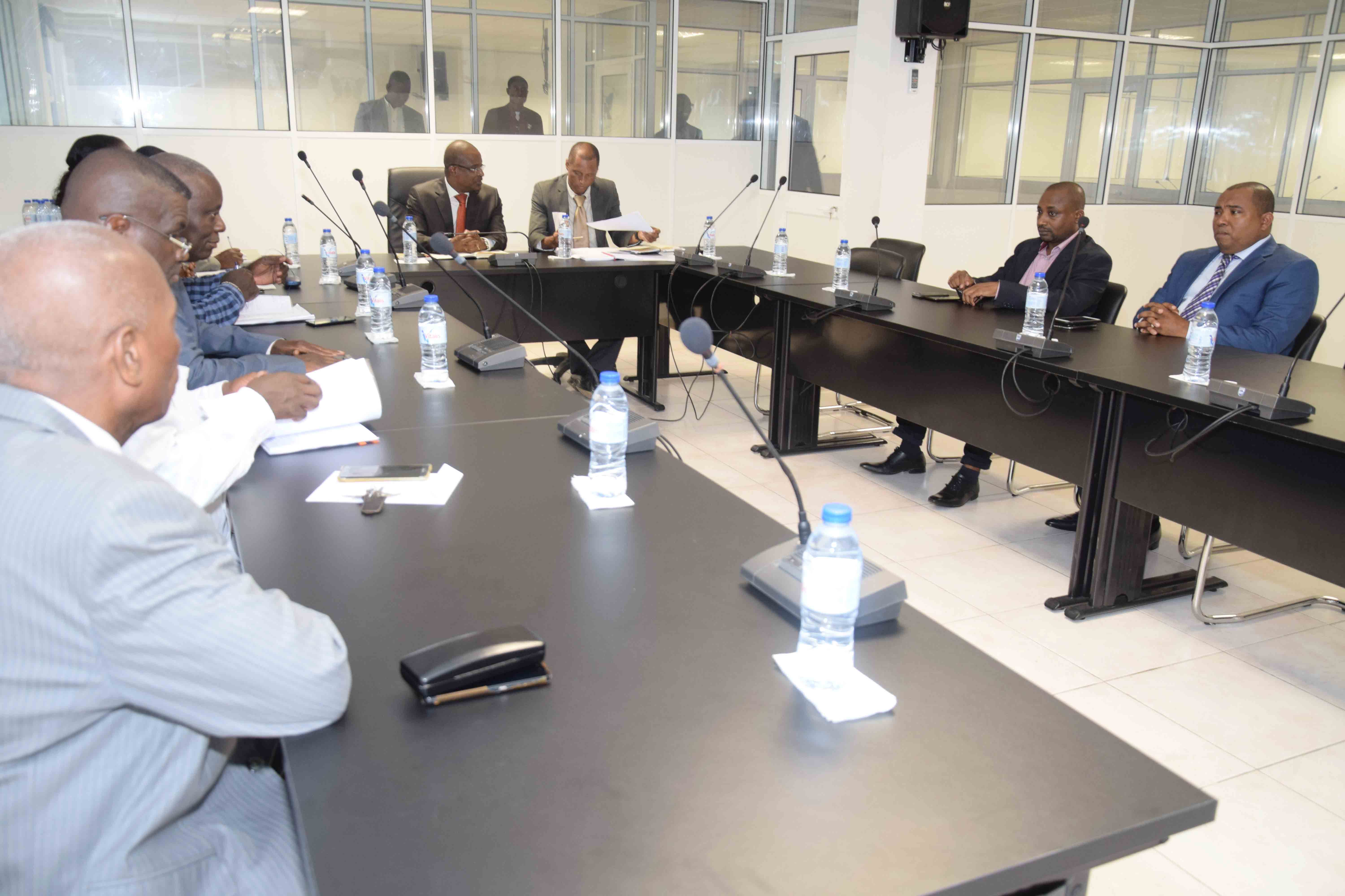 Reunião com a 1ª Comissão Especializada